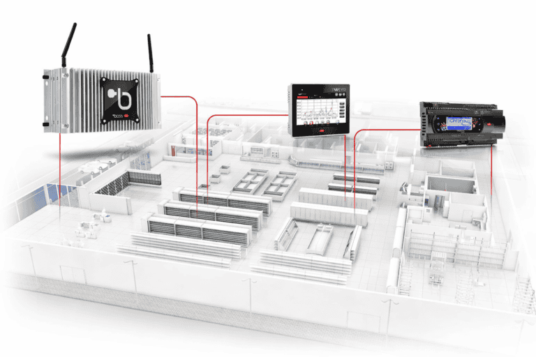 Távfelügyelet részei, adatgyűjtő berendezés, helyi LCD-kijelzés és vezérlés egyben